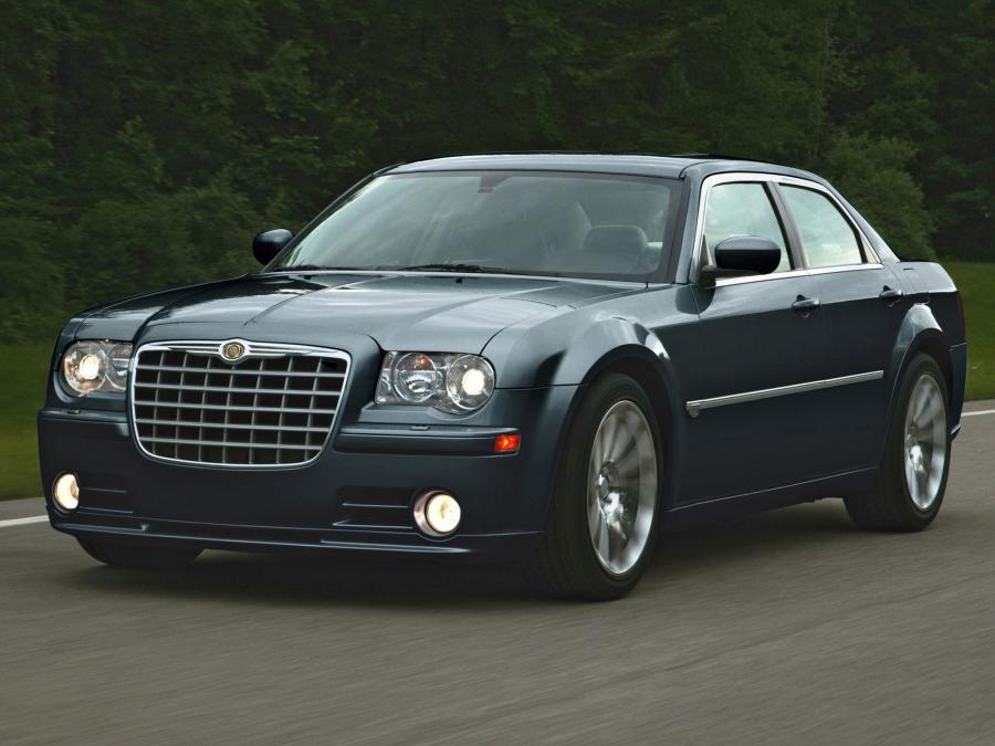  Chrysler 300C SRT8 2004 года  (EU) (фото 16 из 47)